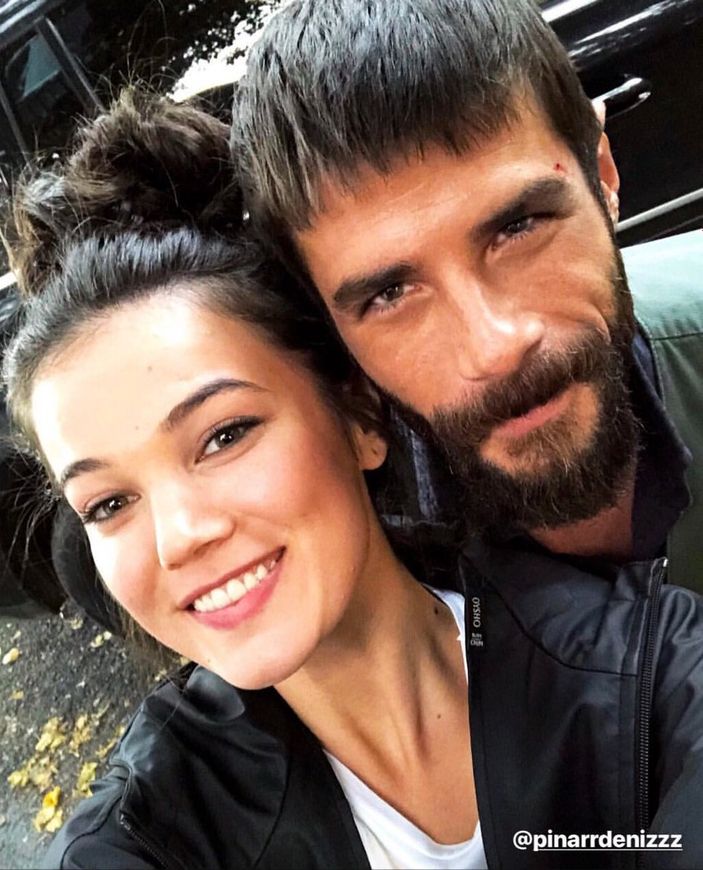 Pınar Deniz'in eski aşkı bakın kimmiş! O dizide başlayan aşk...