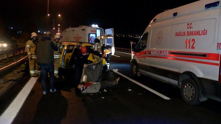 TEM'de 9 yolculu taksi kaza yaptı