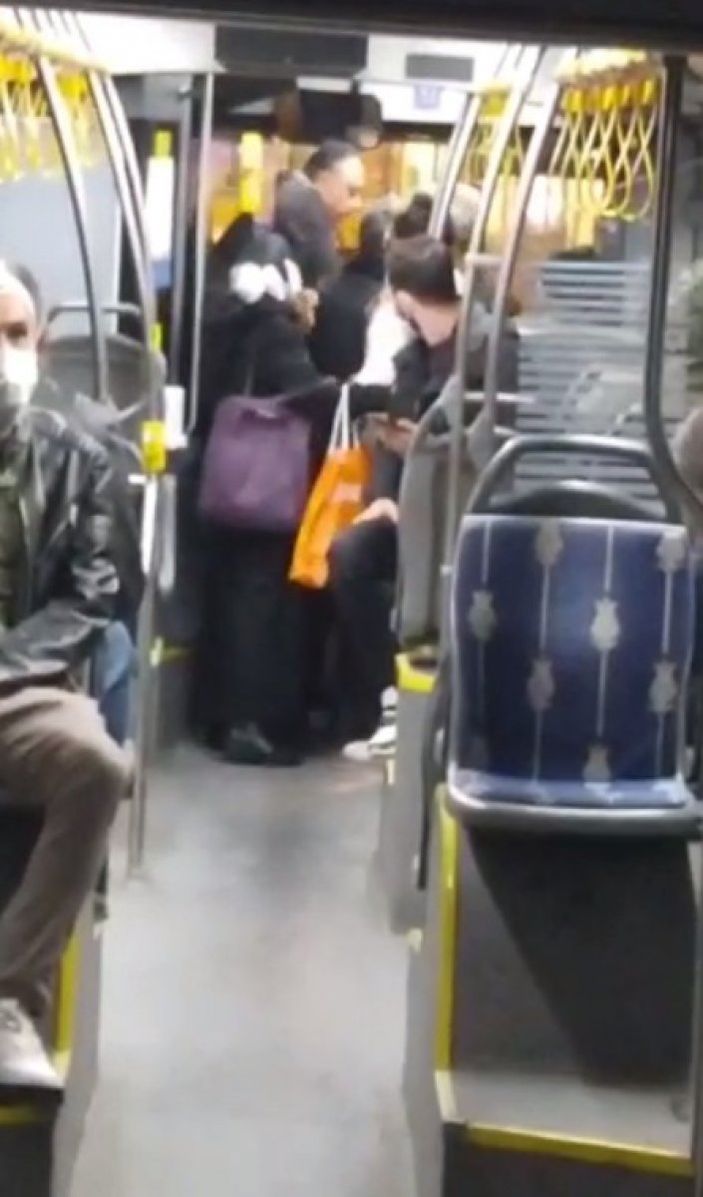 i İETT şoförü, araçtan indirmek istediği yolcuya saldırdı