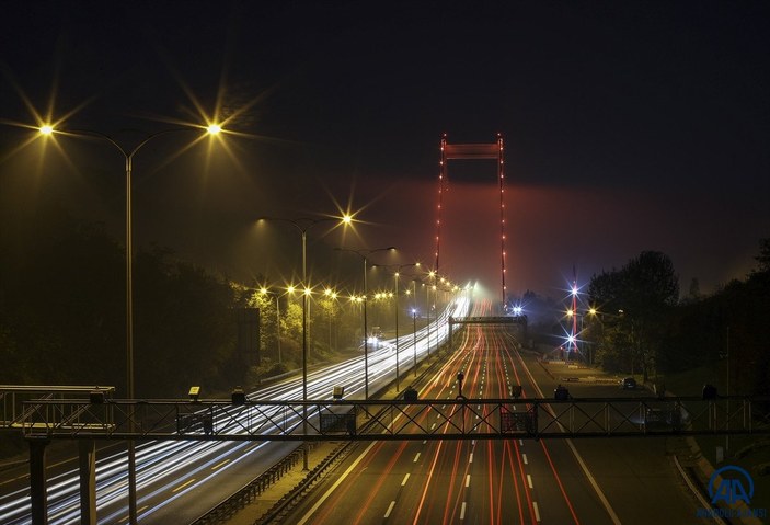 FSM Köprüsü lösemiye ilgili farkındalık oluşturmak için turuncu renkle ışıklandırıldı