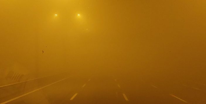 i Tekirdağ yolunda sis, görüş mesafesini 5 metreye indirdi