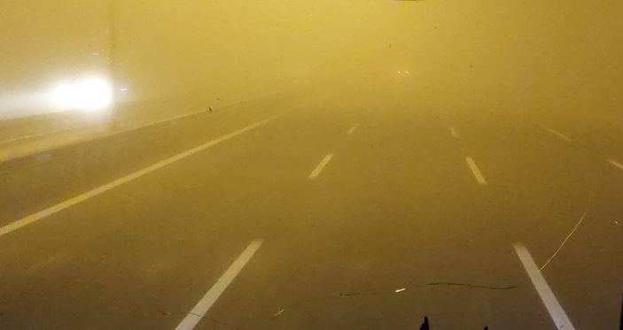 i Tekirdağ yolunda sis, görüş mesafesini 5 metreye indirdi