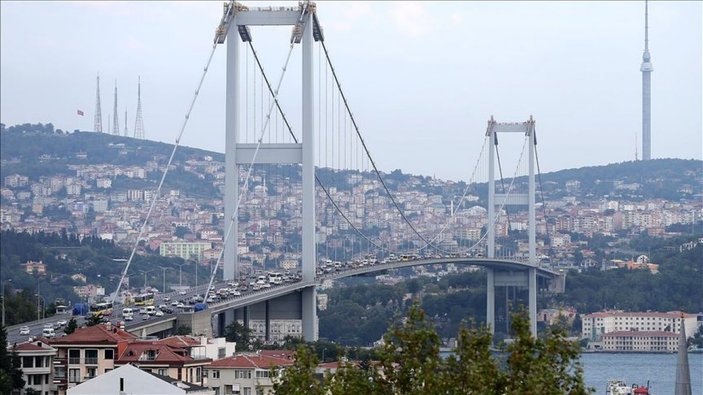 Maraton nedeniyle 15 Temmuz Şehitler Köprüsü trafiğe kapatıldı