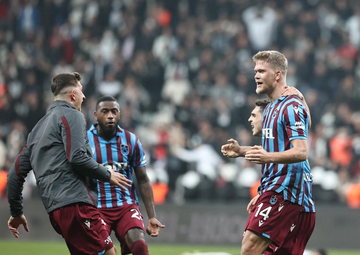 Trabzonspor taraftarlarının gol sevinçleri
