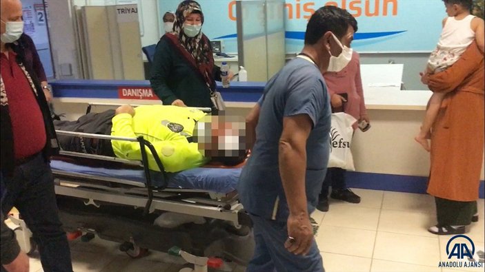 Mersin'de 'dur' ihtarına uymayan sürücü polise çarptı
