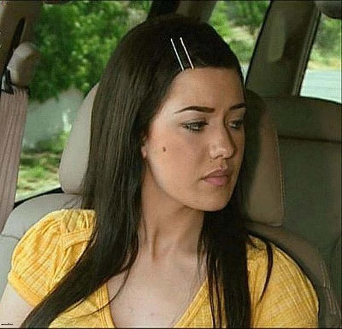 Alparslan'ın Akça Hatun'u Fahriye Evcen eski haliyle herkesi şaşırttı! İşte yıllar içindeki değişimi