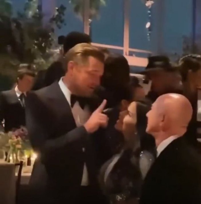 Jeff Bezos’un kız arkadaşı Lauren Sanchez'in Leonardo DiCaprio'ya bakışı