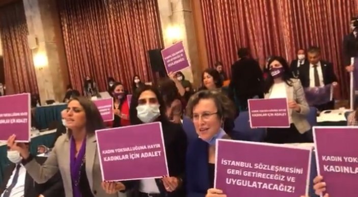Bütçe görüşmelerinde HDP ve CHP'lilerden İstanbul Sözleşmesi protestosu