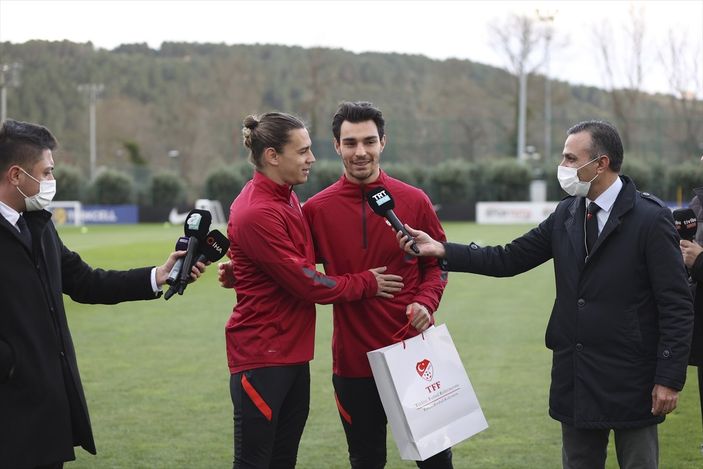 a Kaan Ayhan: Sassuolo'da mutlu değilim