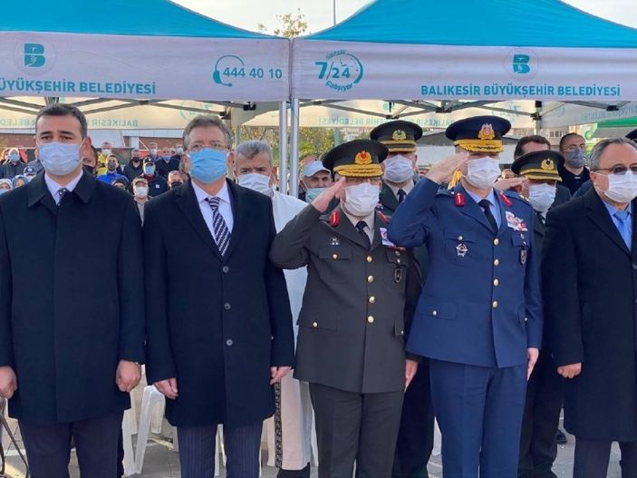 Balıkesir'de polis memuru son yolculuğuna uğurlandı