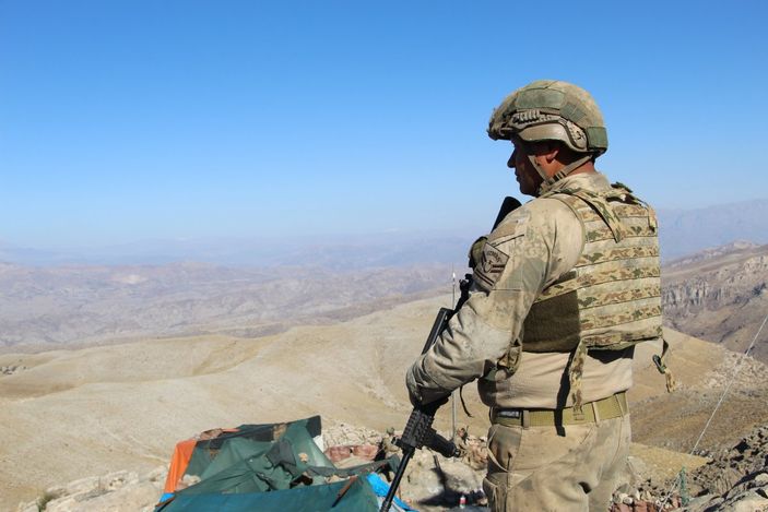 Cudi Dağı, yol ağları ve güvenlik kuleleri ile donatıldı