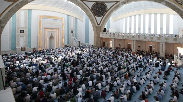 Diyanet 12 Kasım 2021 Cuma Hutbesi konusu ve metni: İbadet