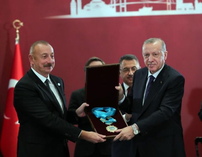 Cumhurbaşkanı Erdoğan'dan Aliyev'e 'Türk Dünyası Ali Nişanı'