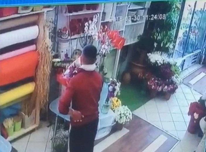 Ankara’da öğretmene isimsiz çiçeğe 'taciz' davası