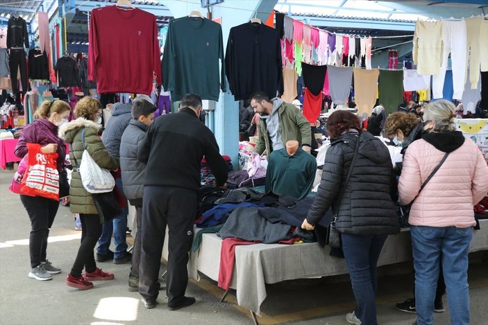 Yunan ve Bulgar turistlerin kışlık alışverişte tercihi Edirne'deki sosyete pazarı