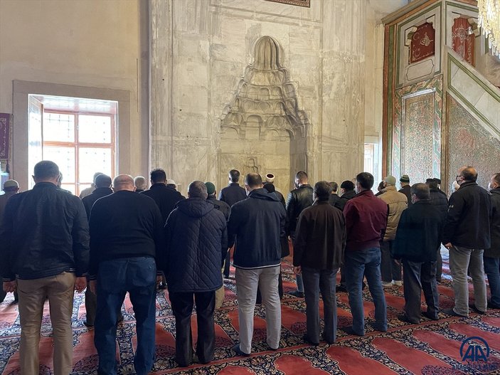 Edirne'de Diyanet'in açıklamasının ardından saflar sıklaştı