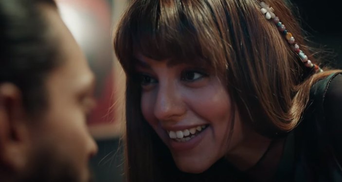 Üç Kuruş 3. bölüm 2. ön izleme: Leyla ve Komiser Efe arasında aşk tohumları!