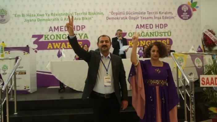 Saadet Partisi, HDP kongresine çiçek gönderdi