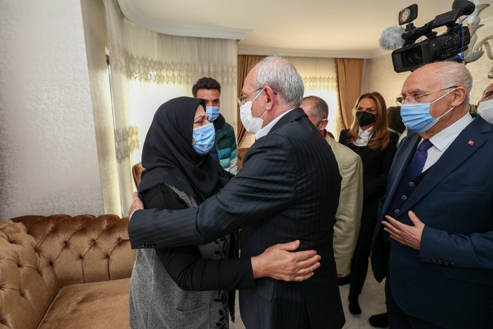 Kemal Kılıçdaroğlu'ndan, Başak Cengiz'in ailesine ziyaret