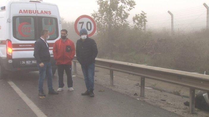 Sancaktepe'de sis kazası: Aracıyla 10 takla attı