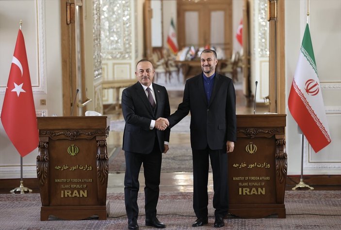 Mevlüt Çavuşoğlu'nun İran temasları