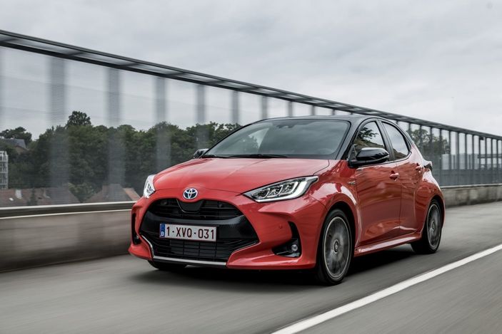 TOYOTA YARIS