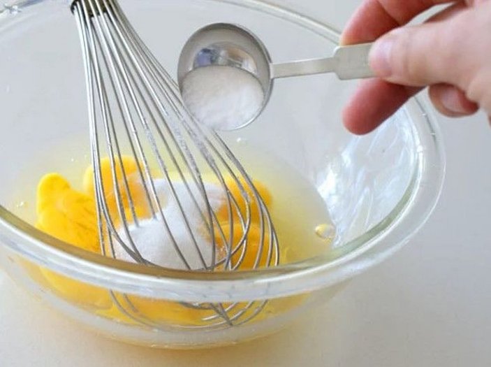 Tarifler ziyan olmasın: İşte yumurta kokusuna kesin çözüm