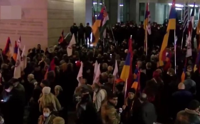 Ermenistan'da Rusya karşıtı gösteri düzenlendi