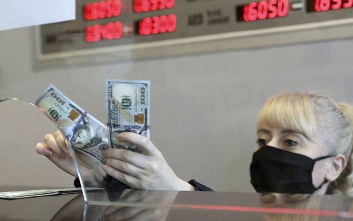 Döviz alıp satarken kimlik göstermek zorunlu mu? Kriter değişti!