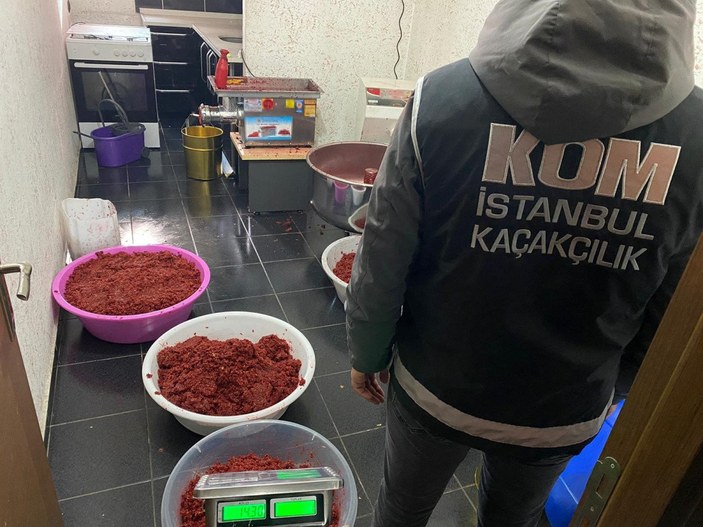 İstanbul merkezli 13 ilde, kaçak nargile tütünü operasyonu