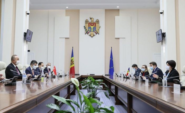 i Mevlüt Çavuşoğlu, Moldova Başbakanı Gavrilita ile görüştü