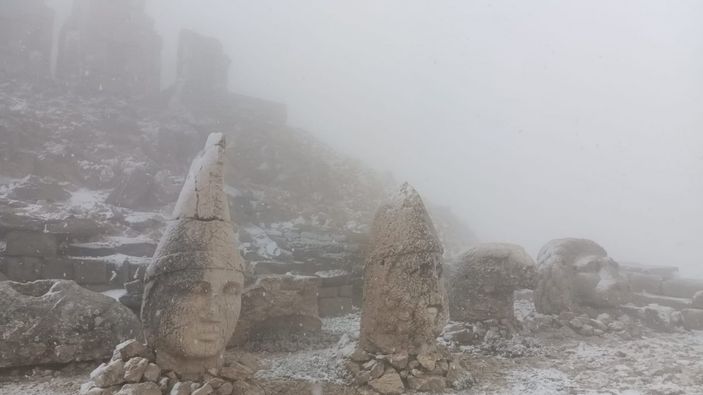 Nemrut Dağı