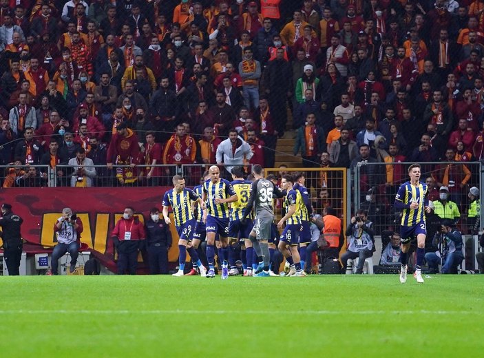 Galatasaray, evinde 8 yıldır Fenerbahçe'yi yenemiyor