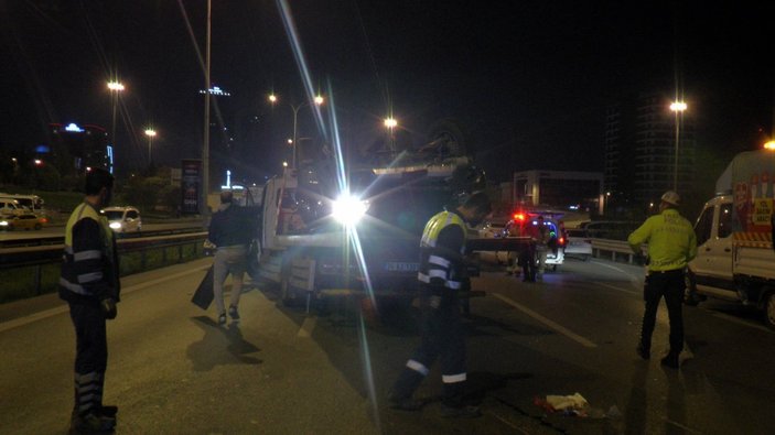 Maltepe’de makas atan sürücü kaza yaptırdı