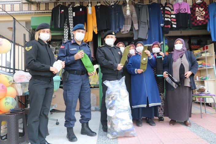 Ankara'da teyzelerin ördüğü çoraplar, jandarmaya ulaştı