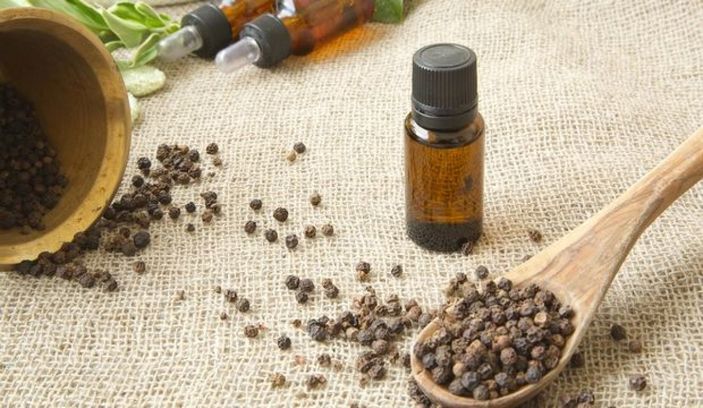 Siyah nokta savar: Karabiber yağı