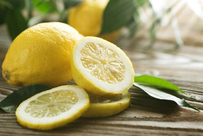 Dileklerin kabul olması için: Limon ve tuz karışımı