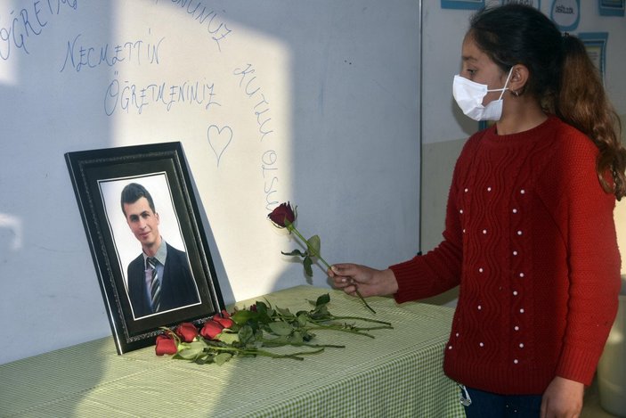 Şehit öğretmen Necmettin Yılmaz, görev yaptığı okulda anıldı