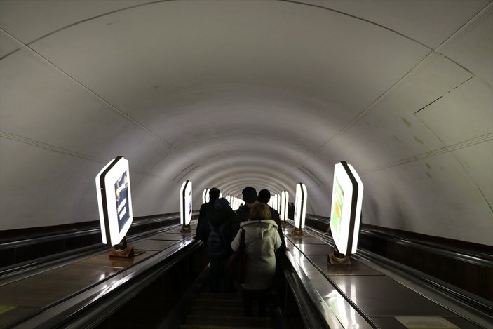 Dünyanın en derin metro istasyonu Ukrayna'da