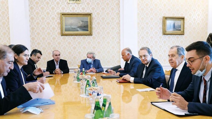 YPG'li heyet, Rusya Dışişleri Bakanı Lavrov'la görüştü