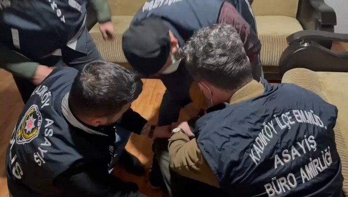 Kadıköy metrosundaki saldırganın sabıka kaydı kabarık