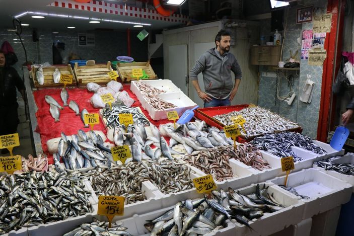 Samsun'da hamsinin kilosu 20 liraya çıktı