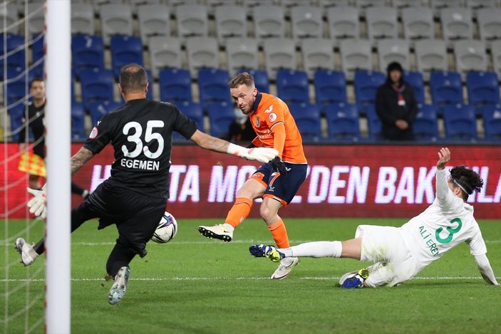 Başakşehir Ziraat Türkiye Kupası'nda Bodrumspor'a elendi