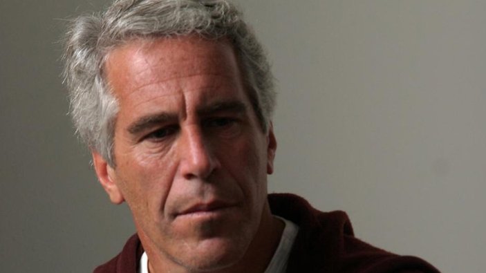 Fuhuş suçlusu Epstein'ın ortağı hakim karşısına çıktı