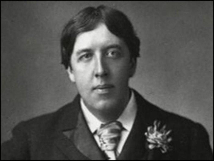 Çok okunan kitaplara imza aran Oscar Wilde'nin 122'inci ölüm yıl dönümü 