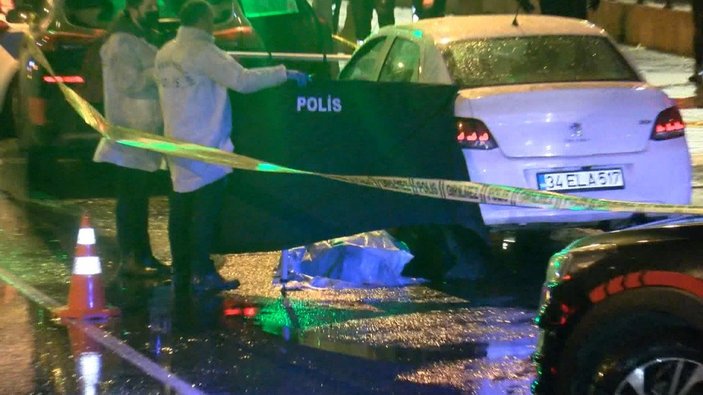 Kadıköy'de şüpheli öldü, polis görevden uzaklaştırıldı