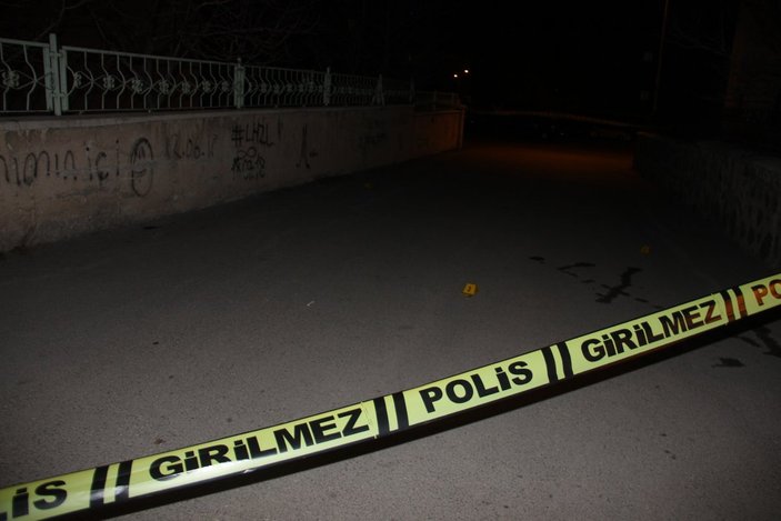 Erzurum'daki alacak-verecek davasında silahlar konuştu
