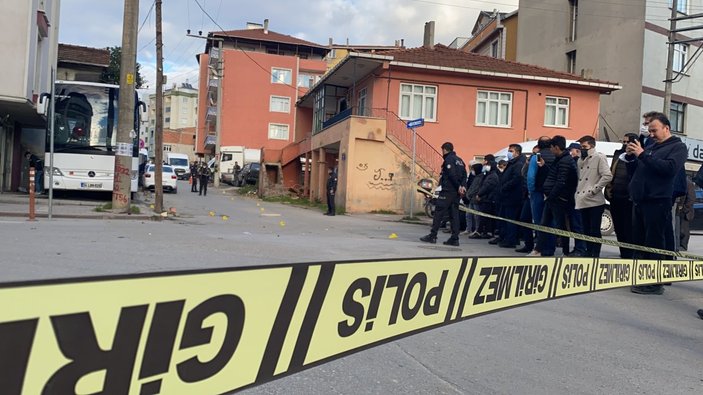 Kocaeli'de sokak ortasında silahlı çatışma: 3 yaralı