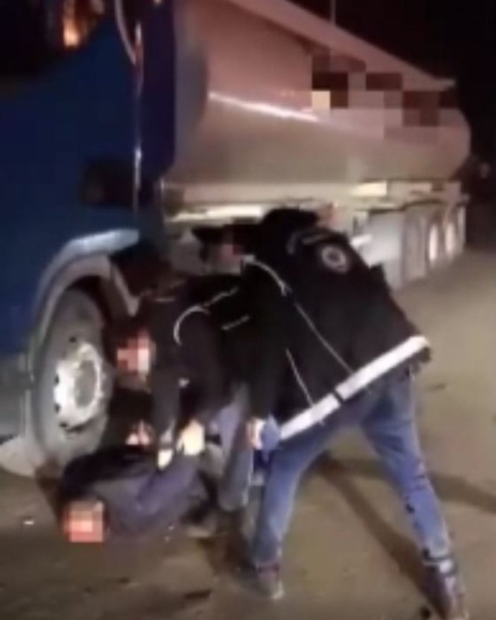 Van'da yakıt tankerinden 51 düzensiz göçmen çıktı