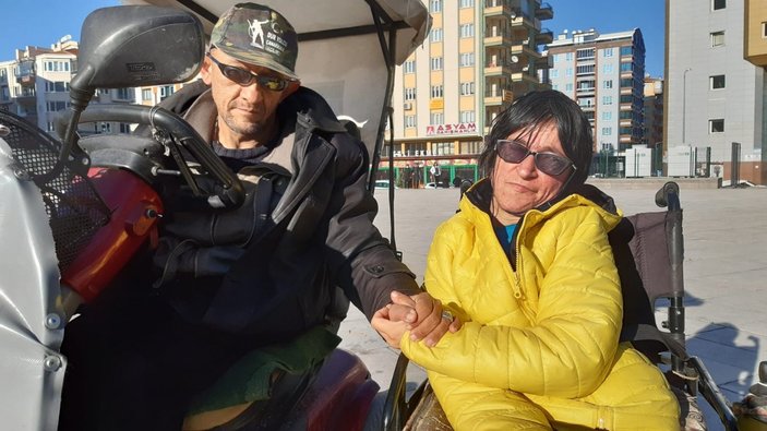 Afyonkarahisar'da engelli çiftin aşkı, engel tanımadı